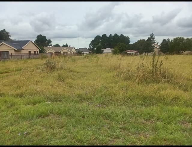 905M² VACANT LAND FOR SALE IN KOOKRUS